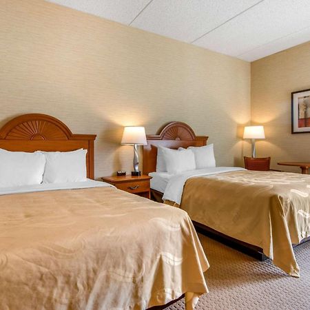 Quality Inn & Suites Mansfield Extérieur photo