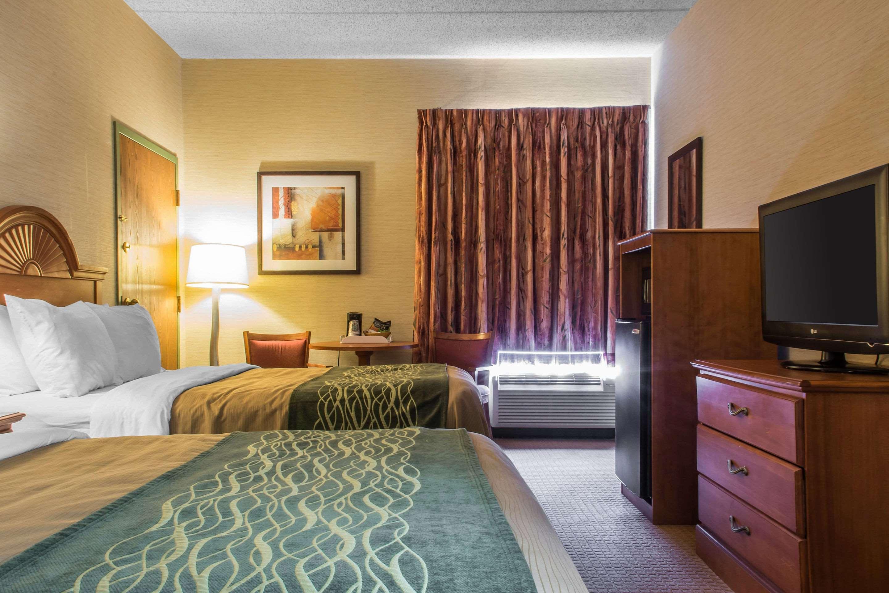Quality Inn & Suites Mansfield Extérieur photo