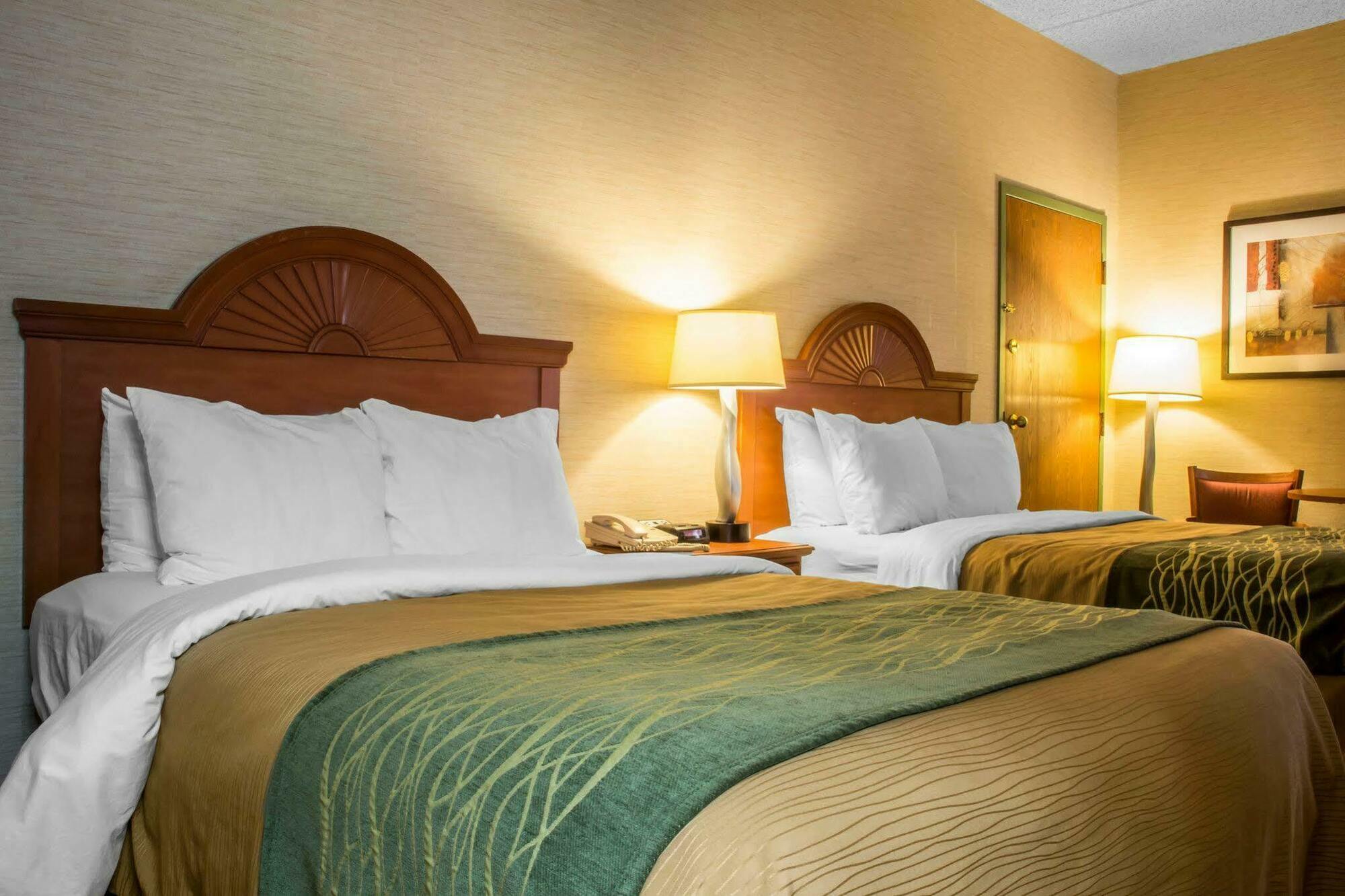 Quality Inn & Suites Mansfield Extérieur photo